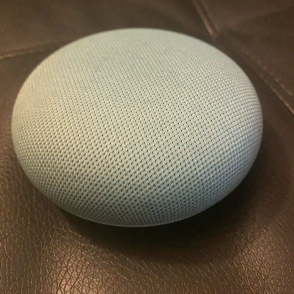 Google Home Mini